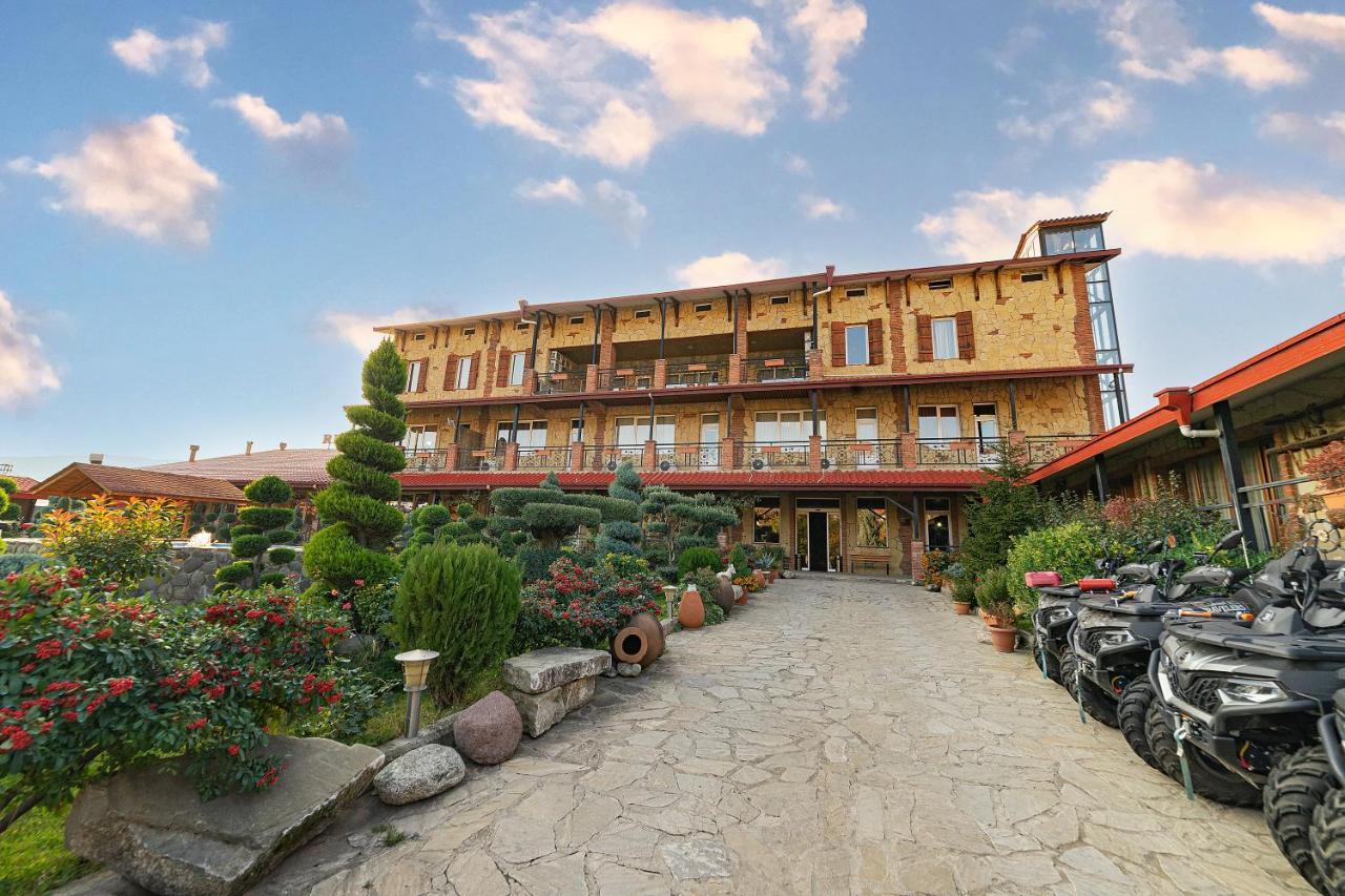 Zedazeni Hotel Mtsʼkhetʼa Bagian luar foto